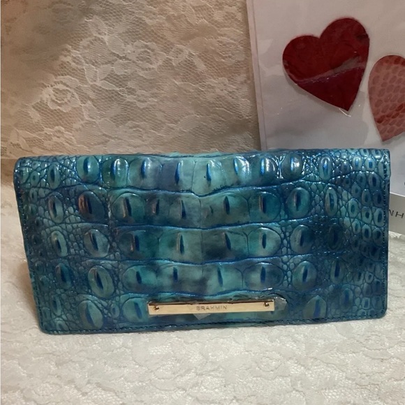 2 PCs NWT BRAHMIN TONIC ADY WALLET and ARCTIC ICE BAG CHARM MAGNOLIA - Picture 4 of 7